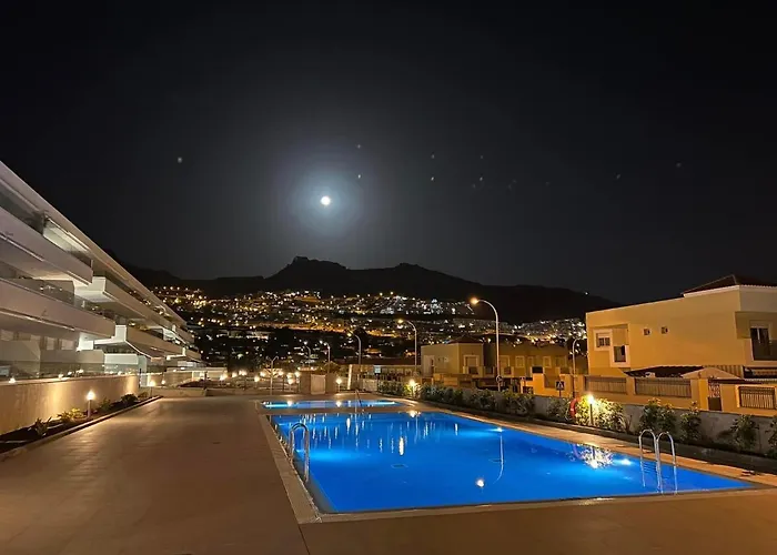 Апартаменты New In Terazzas De Costa Adeje. Big Terrace With A Garden, Heated Pool And Private Parking Адехе