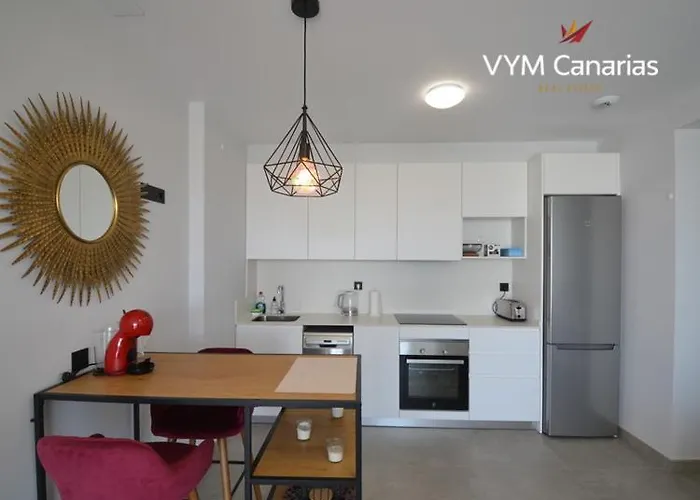 New In Terazzas De Costa Adeje. Big Terrace With A Garden, Heated Pool And Private Parking Апартаменты Адехе